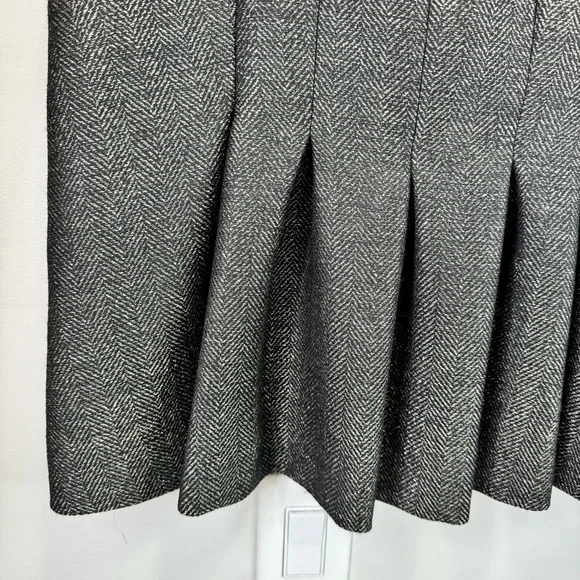 Valentino Roma Grey Wool Pleated Pencil Skirt Size 42/6 - Picture 9 of 16